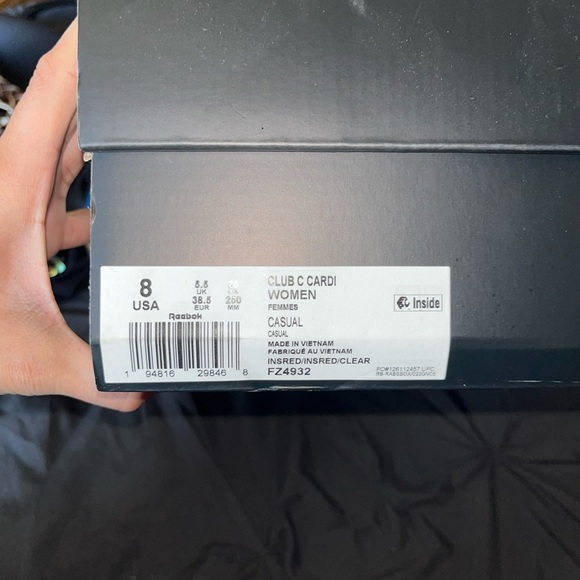 Red cardi b Reebok - Picture 5 of 5